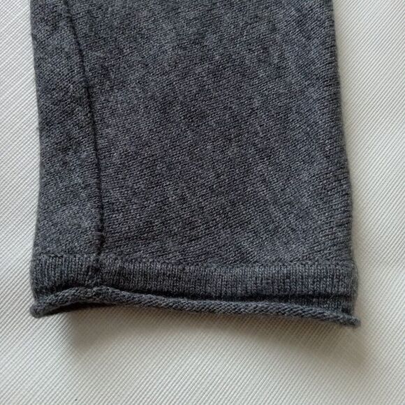 BCBGMaxAzria Grey Long Sleeve Lightweight Wool Blend Cardigan Women's Medium - Picture 6 of 10